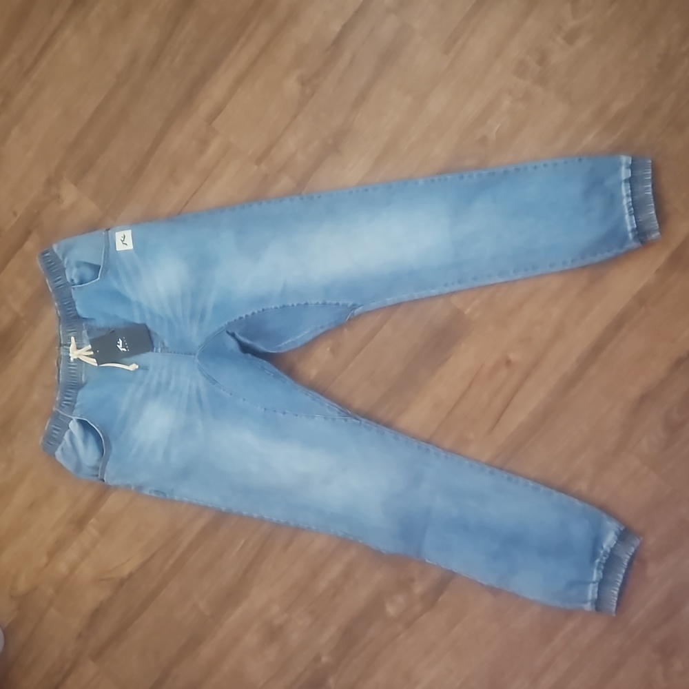 NWT Men's Rusty "Baller Denim Beach Pant" in a Dirt Blue. Stretch 32" Waistband